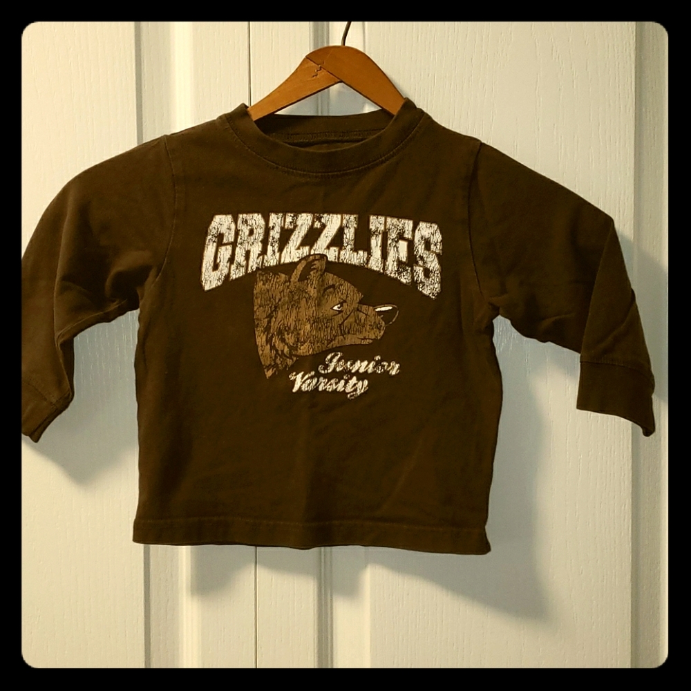 10/$20⚔ Brown Bear shirt